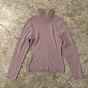 Women's Ribbed Turtleneck Sweater - Dusty Pink